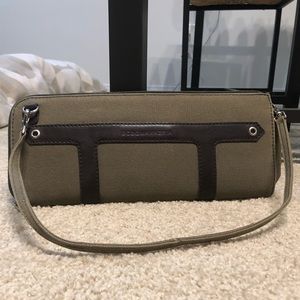 🐙 3/$50 BCBGMaxAzria Vintage Olive Clutch Purse